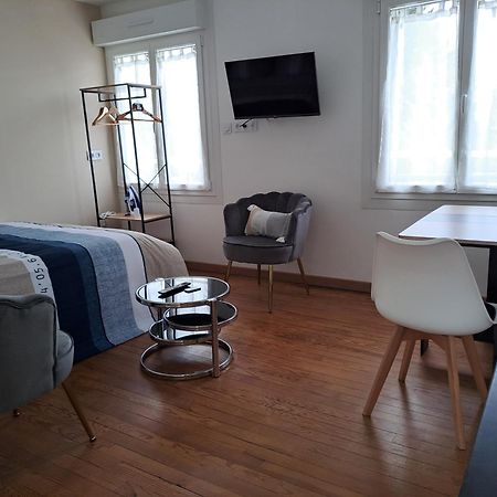 Apartamento 24H Course/Moto/ Oasis / Antares Le Mans Exterior foto