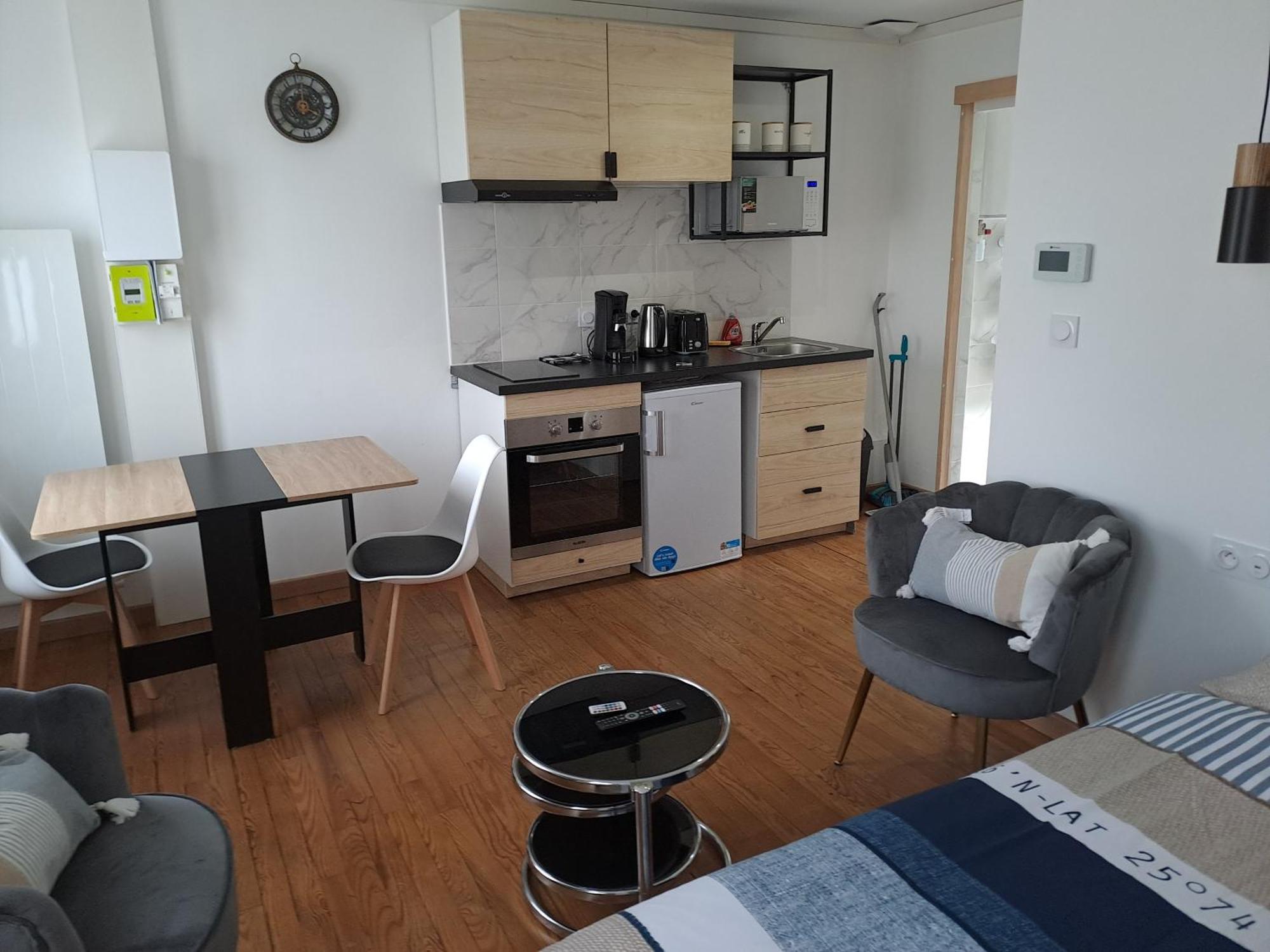 Apartamento 24H Course/Moto/ Oasis / Antares Le Mans Exterior foto