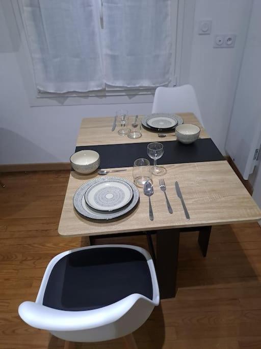 Apartamento 24H Course/Moto/ Oasis / Antares Le Mans Exterior foto